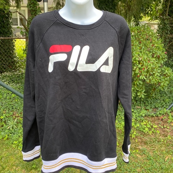 Fila Black Sweatshirt with Logo - Picture 1 of 6